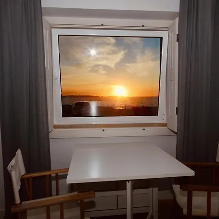 28 House Island - Ocean View, Patio With Barbecue, Perfect Location Дом отдыха