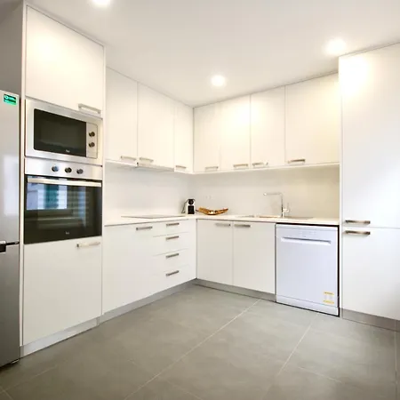 別荘 28 House Island - Ocean View, Patio With Barbecue, Perfect Location バレアル